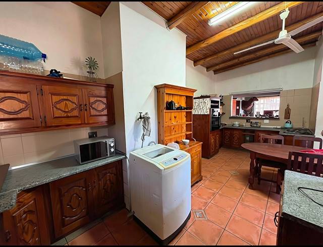3 BEDROOM HOUSE FOR SALE IN ARCON PARK